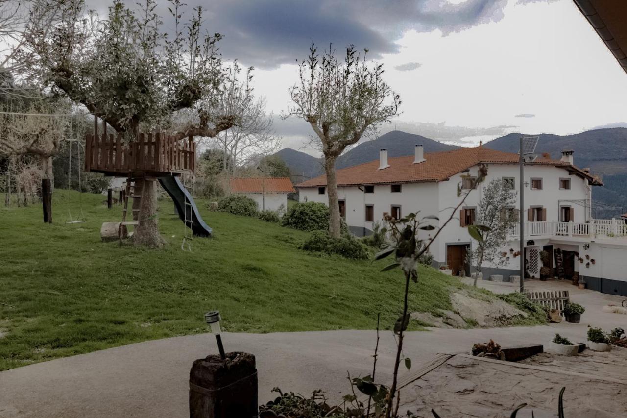 Arriola Txiki Pension Itziar Buitenkant foto