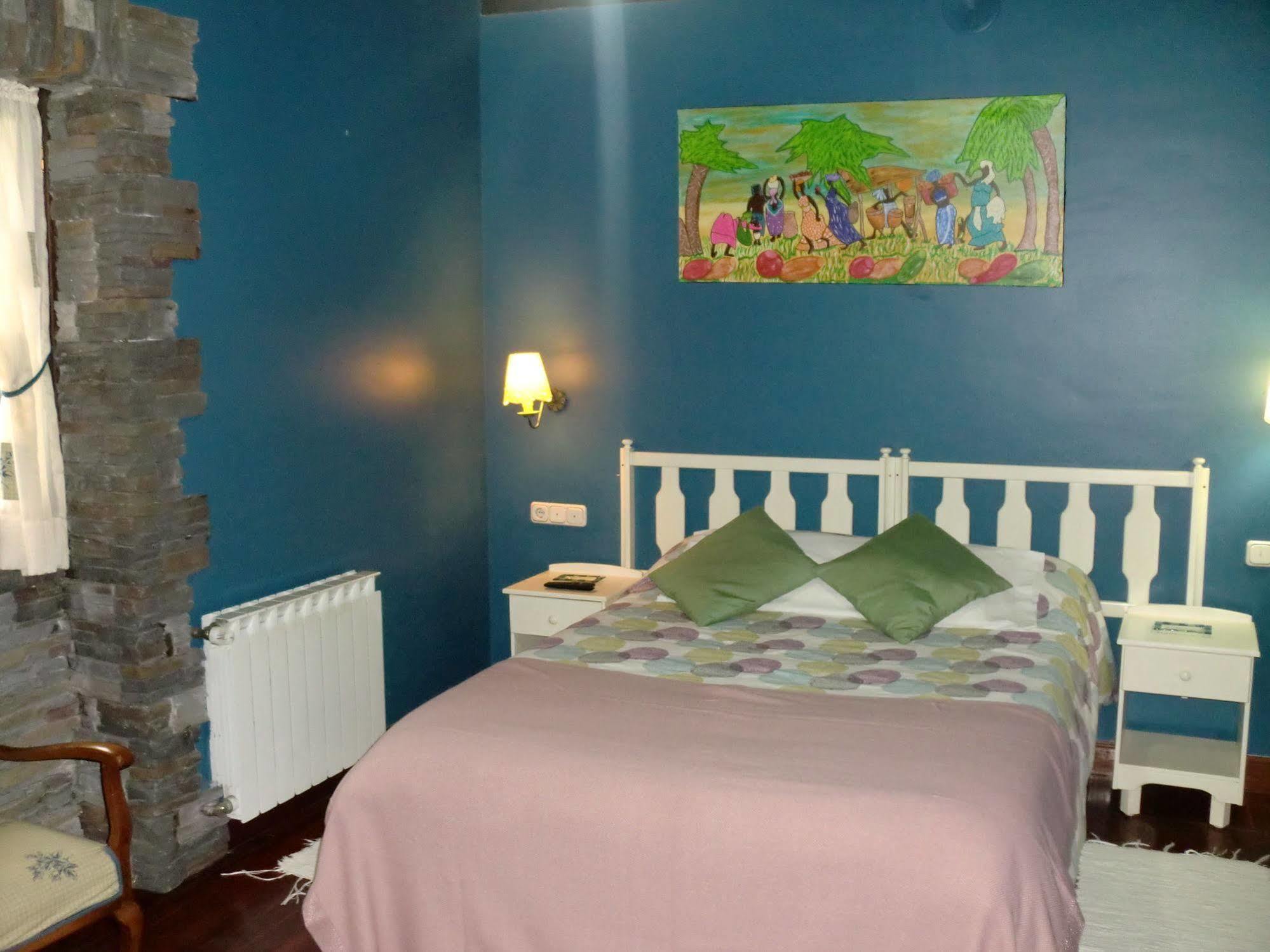 Arriola Txiki Pension Itziar Buitenkant foto