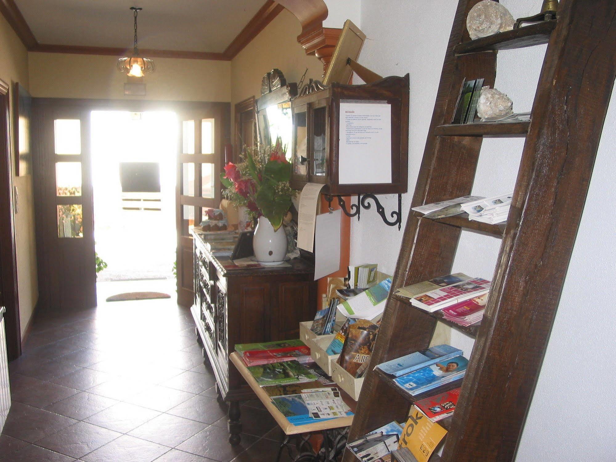 Arriola Txiki Pension Itziar Buitenkant foto